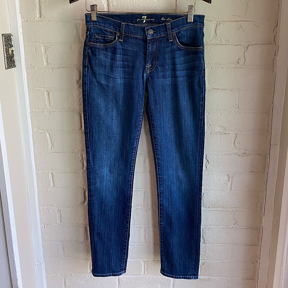7 Seven for all Mankind size 28 classic casual dark blue skinny denim jeans